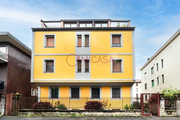 appartamento in affitto a Milano in zona Isola