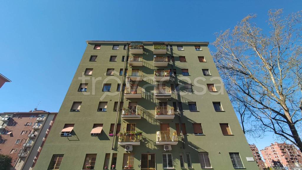 appartamento in affitto a Milano in zona Rottole