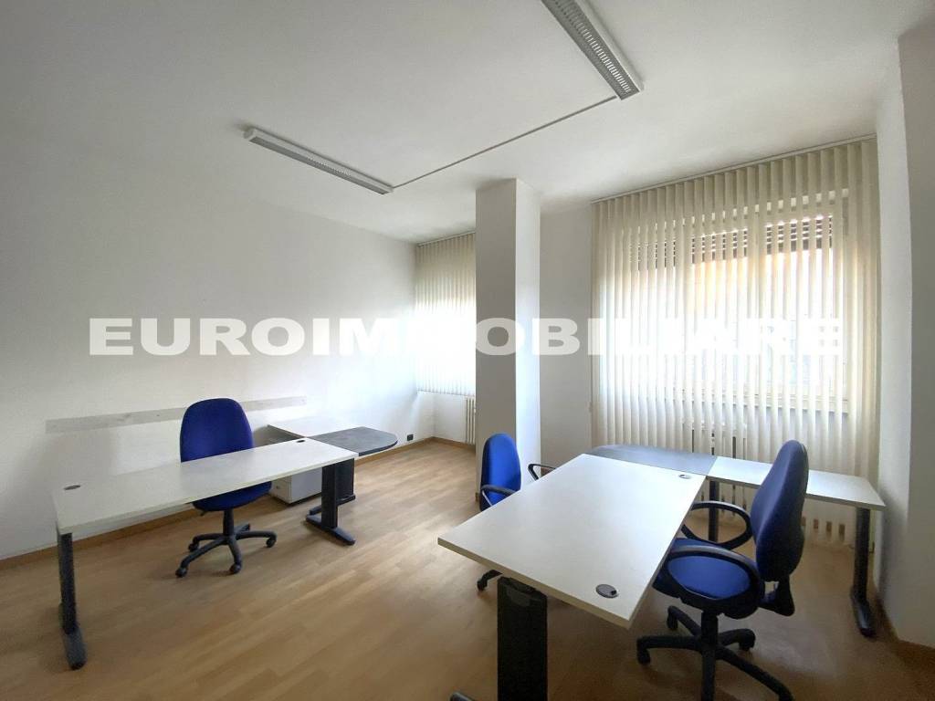 ufficio in affitto a Milano