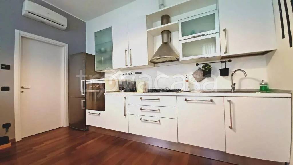 appartamento in affitto a Milano in zona Isola