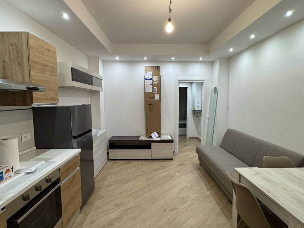 appartamento in affitto a Milano in zona Famagosta