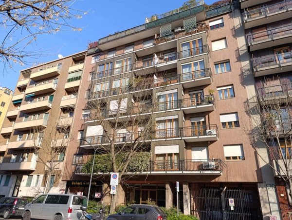 appartamento in affitto a Milano in zona Bullona