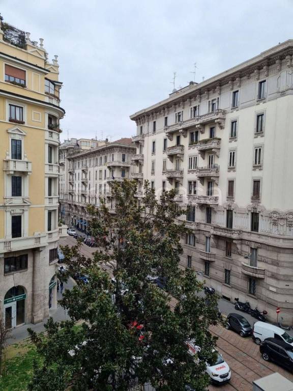 ufficio in affitto a Milano in zona Guastalla