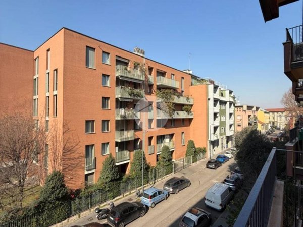 appartamento in affitto a Milano in zona Vigentino
