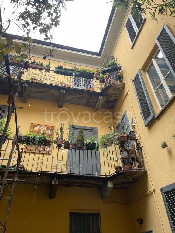 appartamento in affitto a Milano in zona Sant'Ambrogio