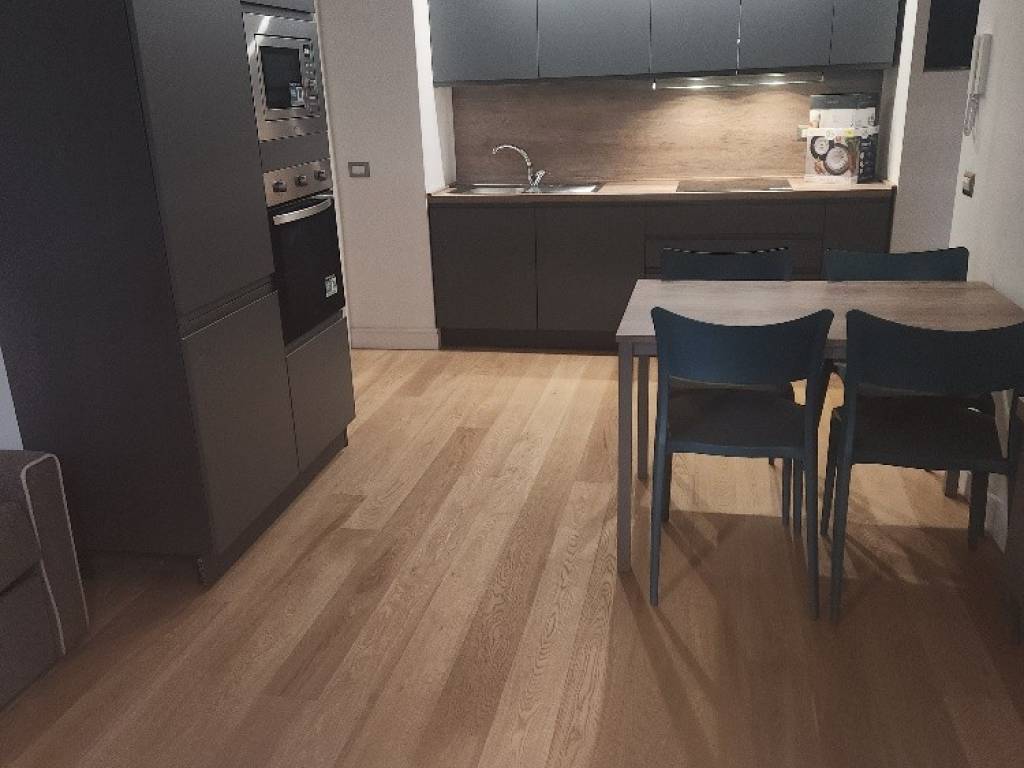 appartamento in affitto a Milano in zona Piazzale Lodi