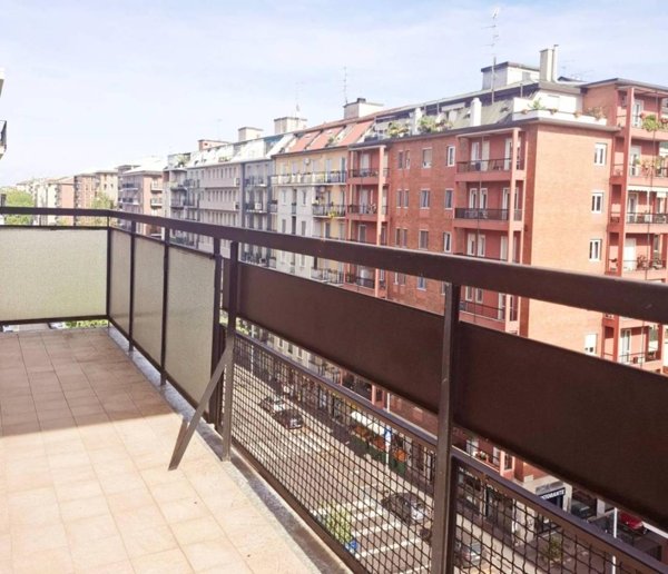 appartamento in affitto a Milano in zona Lorenteggio