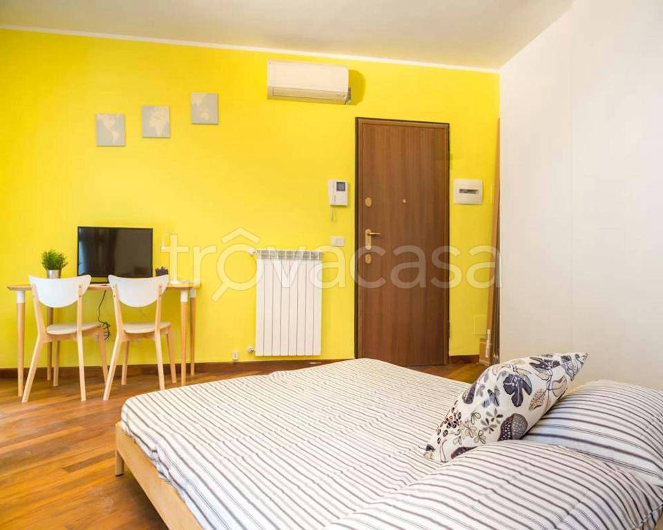 appartamento in affitto a Milano in zona Corvetto