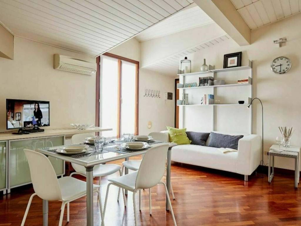 appartamento in affitto a Milano in zona Centro Direzionale