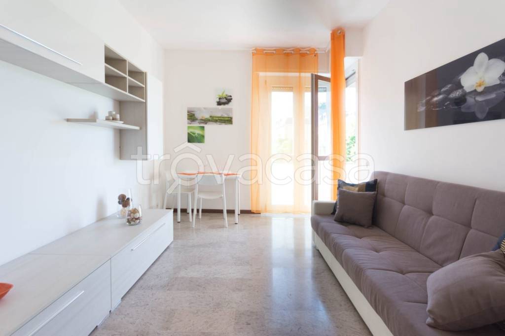 appartamento in affitto a Milano in zona Isola
