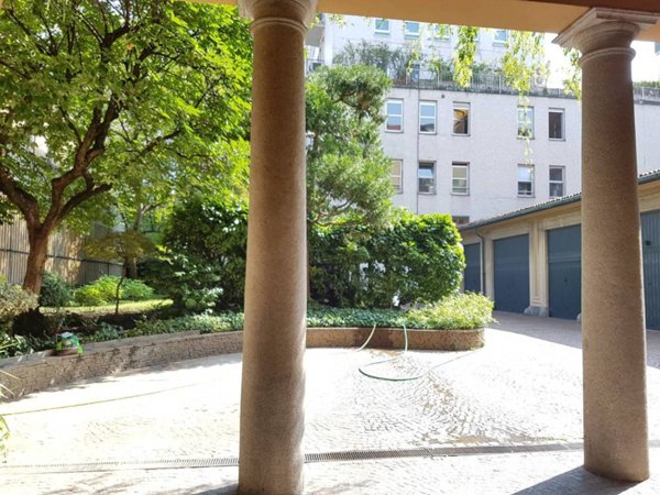 appartamento in affitto a Milano in zona Sant'Ambrogio