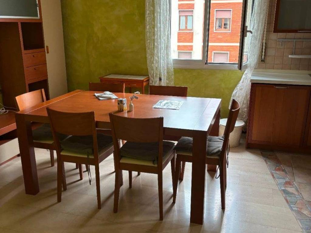 appartamento in affitto a Milano in zona Corvetto
