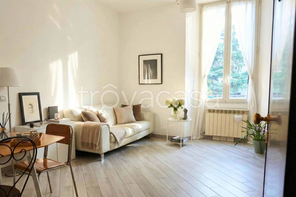 appartamento in affitto a Milano in zona Piazzale Lodi