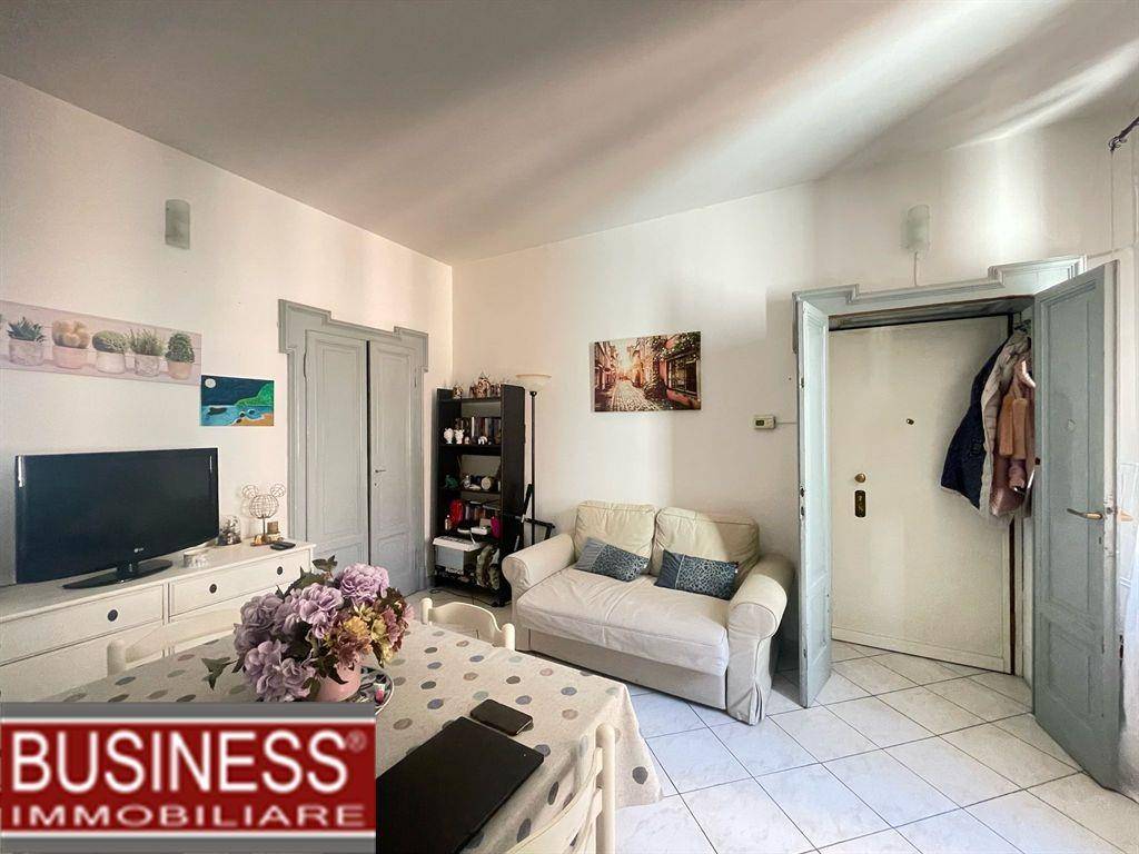 appartamento in affitto a Milano in zona Porta Genova