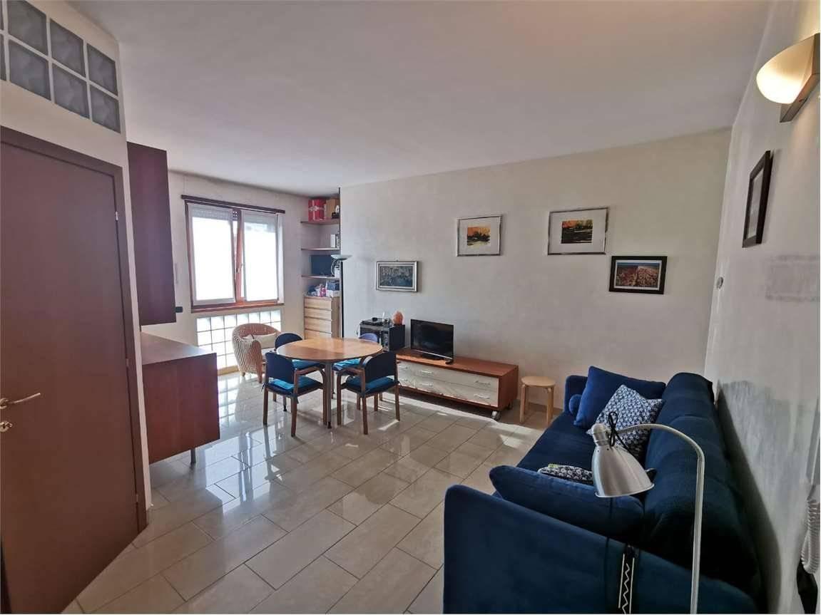 appartamento in affitto a Milano in zona Corvetto