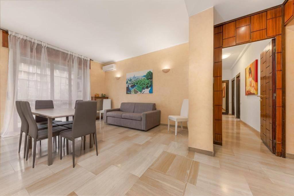 appartamento in affitto a Milano in zona Famagosta