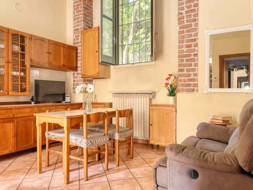 appartamento in affitto a Milano in zona Porta Romana