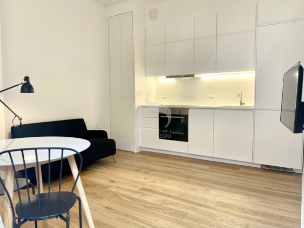 appartamento in affitto a Milano in zona Porta Genova