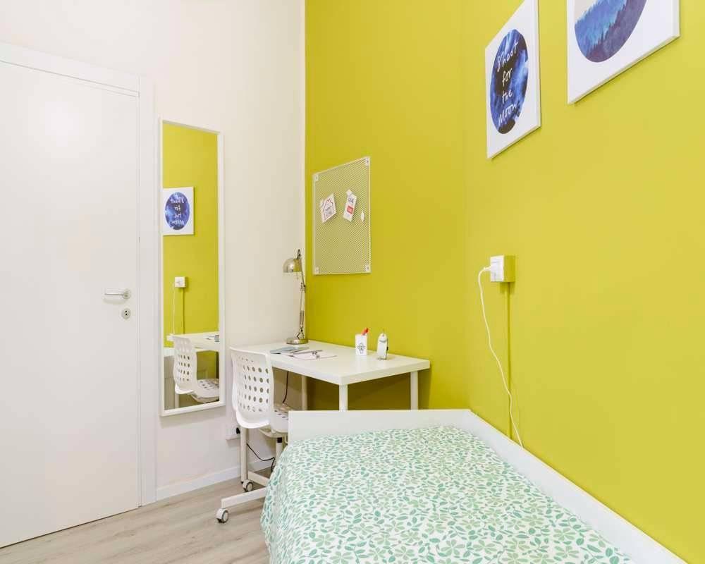 appartamento in affitto a Milano in zona Lorenteggio