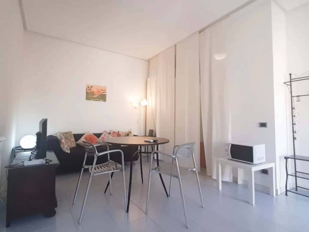 appartamento in affitto a Milano in zona Isola