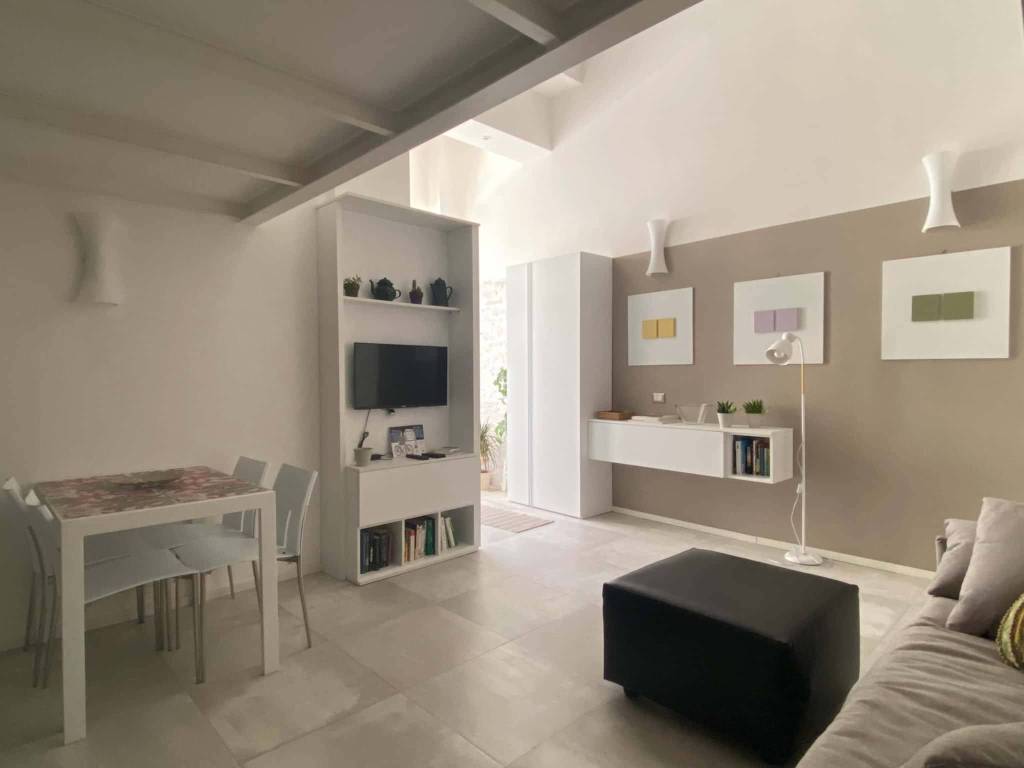 appartamento in affitto a Milano in zona Solari