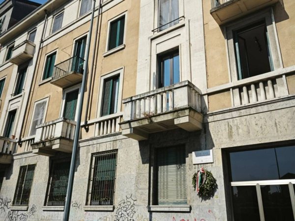 appartamento in affitto a Milano in zona Famagosta