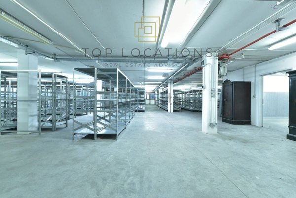 locale di sgombero in affitto a Milano in zona Piazzale Lodi