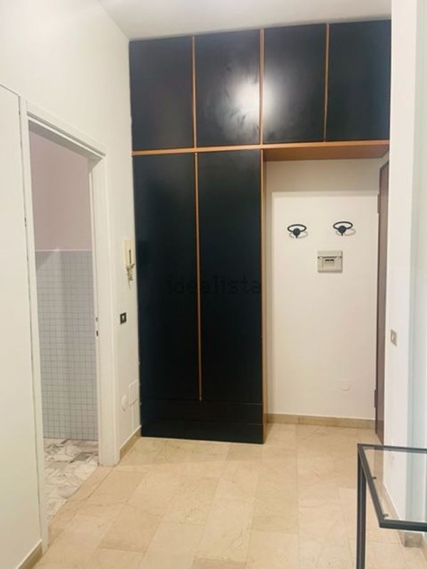 appartamento in affitto a Milano in zona Lorenteggio