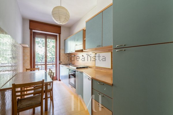 appartamento in affitto a Milano in zona Famagosta