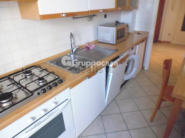 appartamento in affitto a Milano in zona Lorenteggio