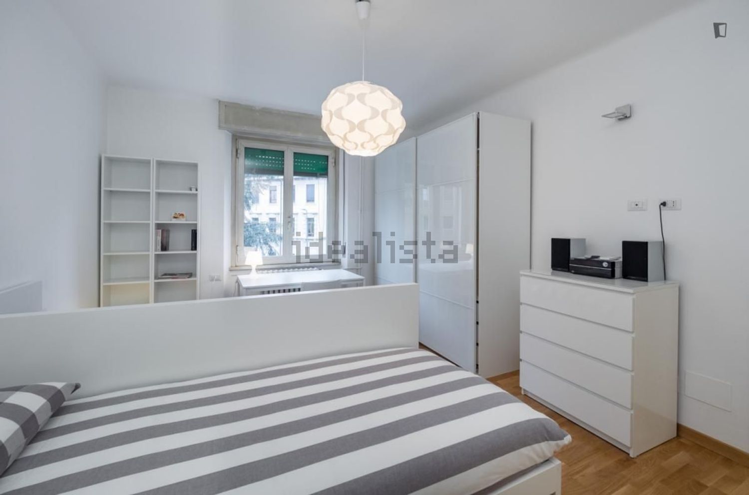 appartamento in affitto a Milano in zona Famagosta