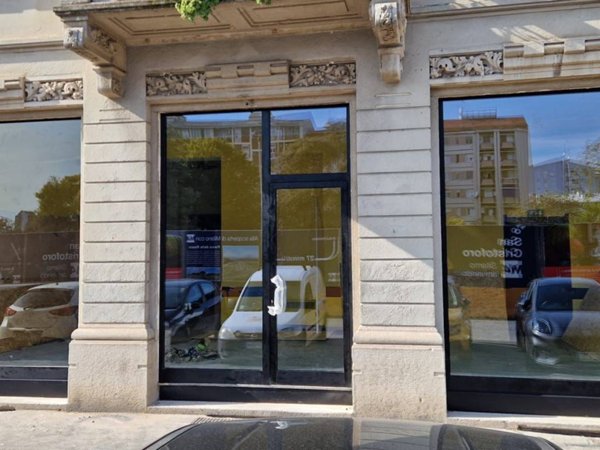 negozio in affitto a Milano in zona Barona