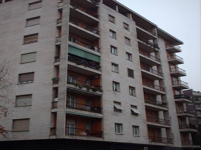 appartamento in affitto a Milano in zona Rembrandt