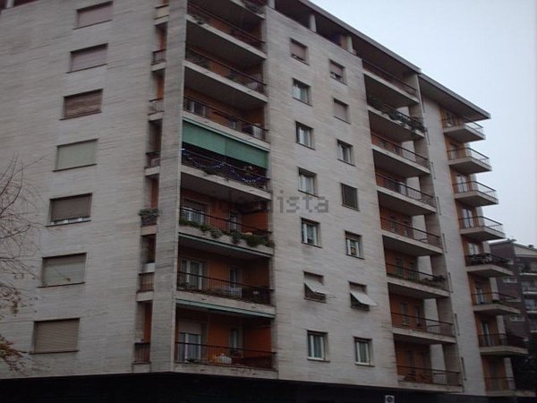 appartamento in affitto a Milano in zona Rembrandt