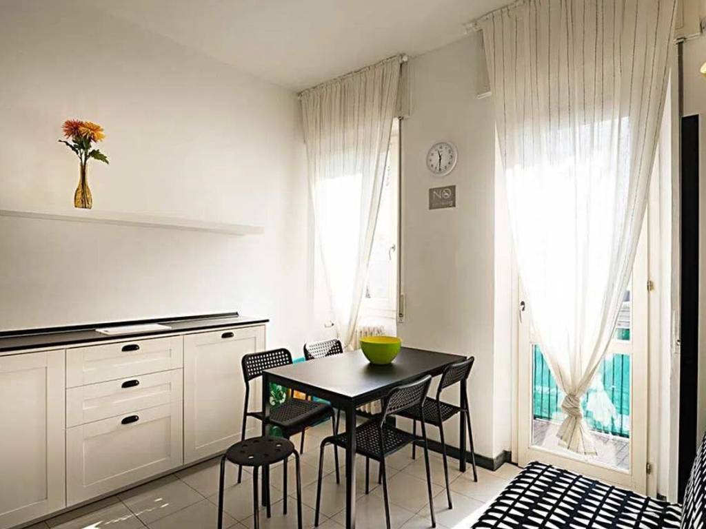 appartamento in affitto a Milano in zona Famagosta