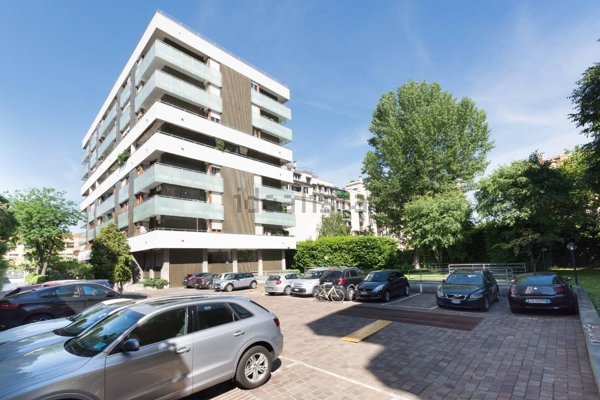 appartamento in affitto a Milano in zona Isola