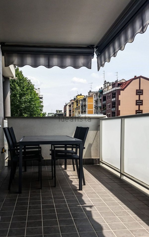 appartamento in affitto a Milano in zona Lorenteggio