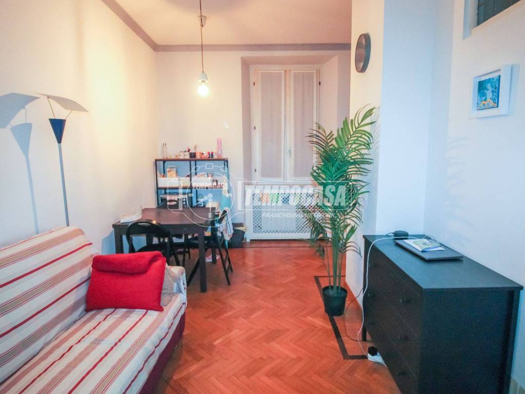 appartamento in affitto a Milano in zona Piazzale Lodi