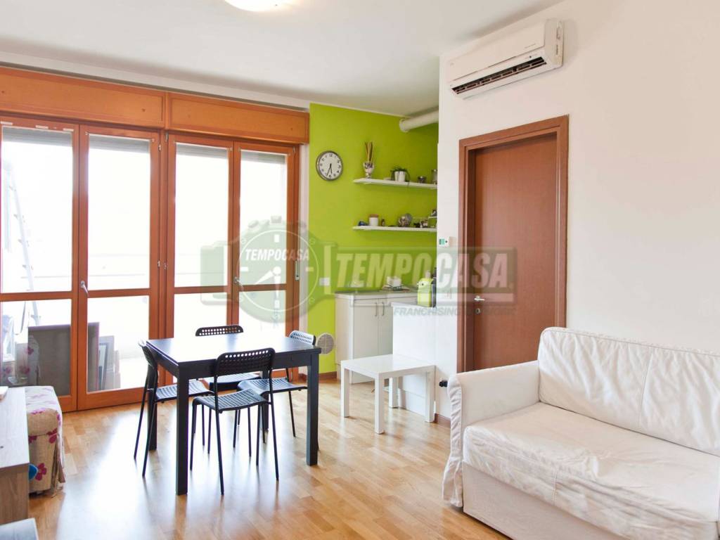 appartamento in affitto a Milano in zona Famagosta