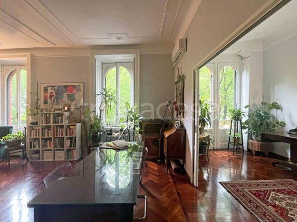 appartamento in affitto a Milano in zona Centro Direzionale
