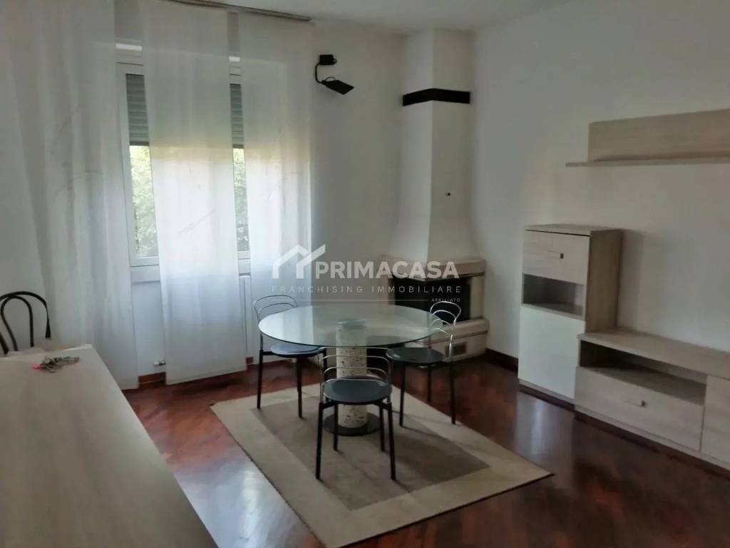 appartamento in affitto a Milano in zona Centro Direzionale