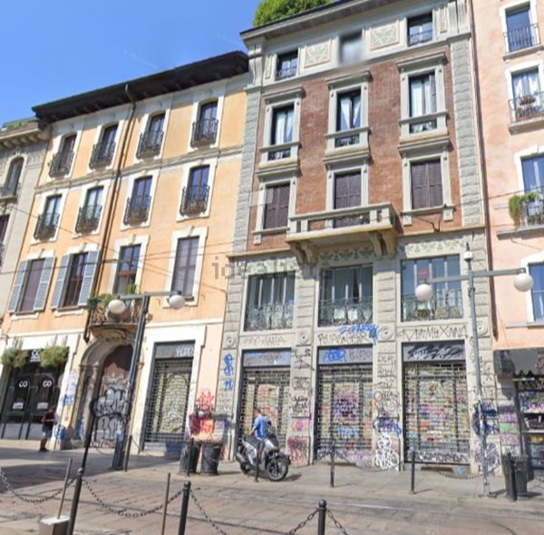 negozio in affitto a Milano