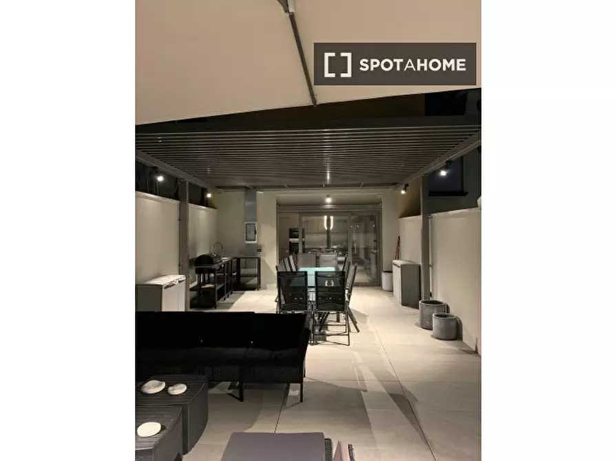 appartamento in affitto a Milano in zona Piazzale Lodi