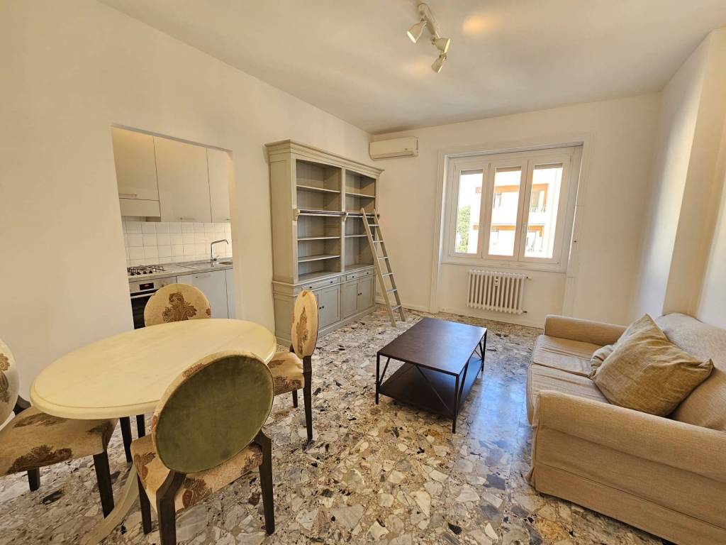 appartamento in affitto a Milano in zona Piazzale Lodi