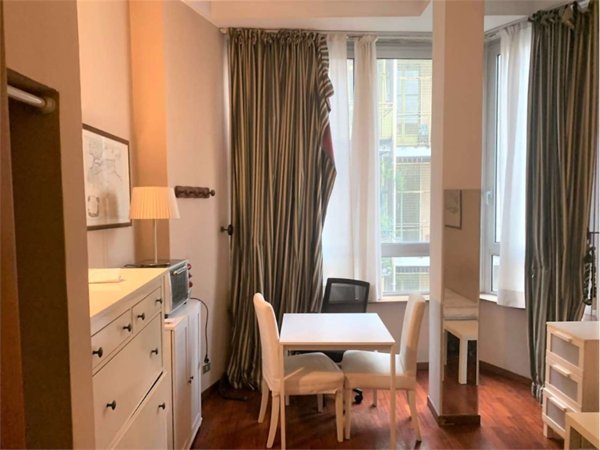 appartamento in affitto a Milano in zona Centro Direzionale