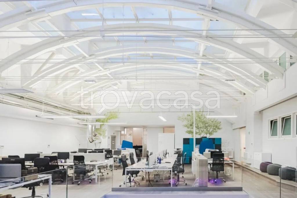 ufficio in affitto a Milano