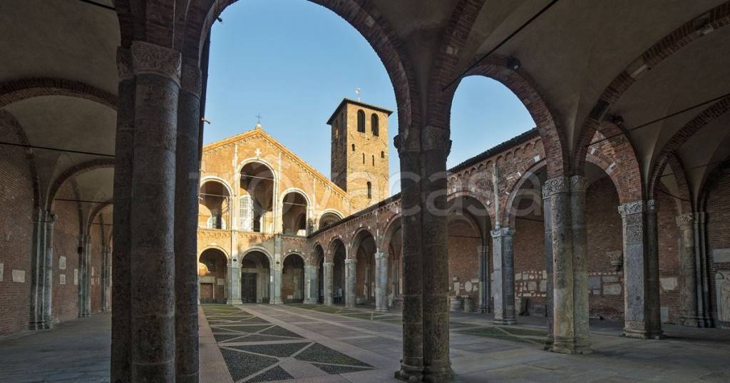 negozio in affitto a Milano