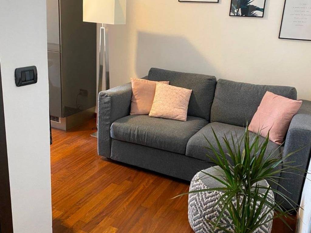 appartamento in affitto a Milano in zona Vigentino