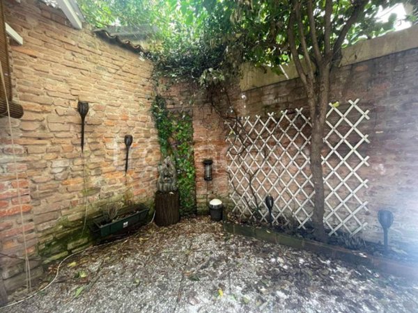appartamento in affitto a Milano in zona Conchetta