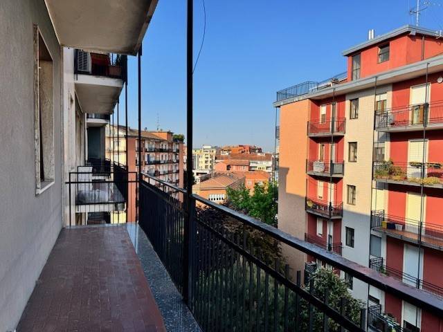 appartamento in affitto a Milano in zona Corvetto